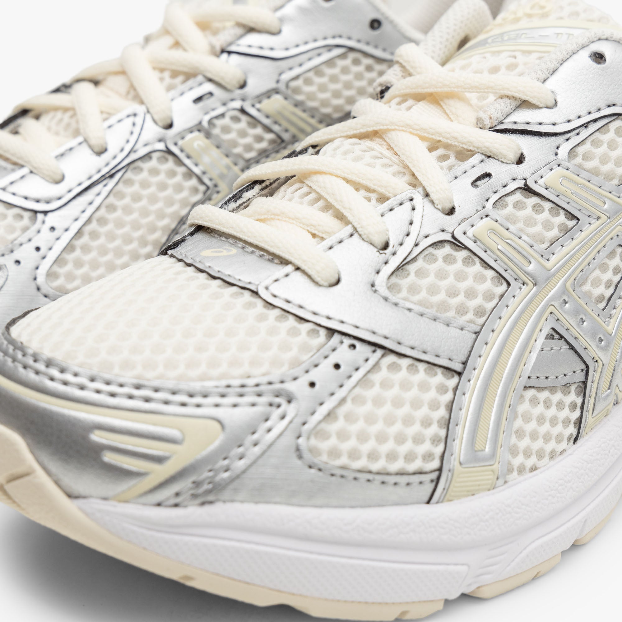 ASICS Women's Gel-1130 Cream / Pure Silver
