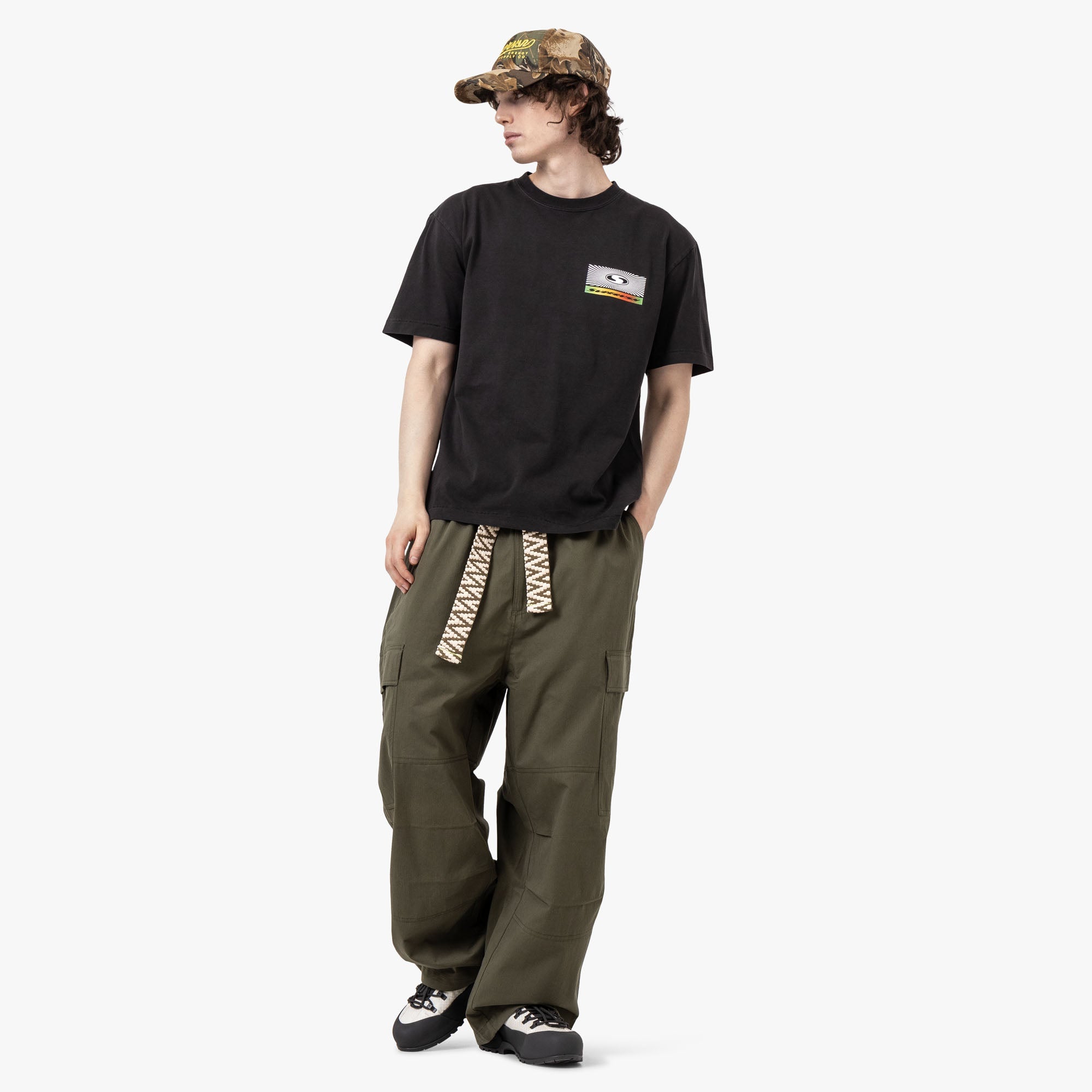 Supervsn Vibrate Higher T-Shirt / Vintage Black