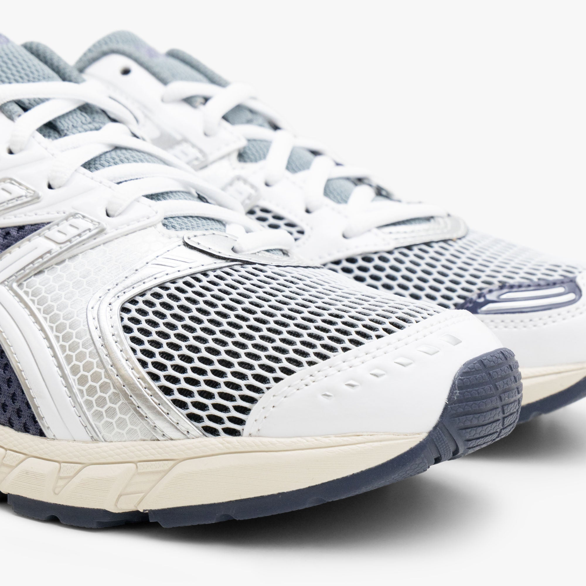 ASICS Gel-DS Trainer 14 White / Pure Silver