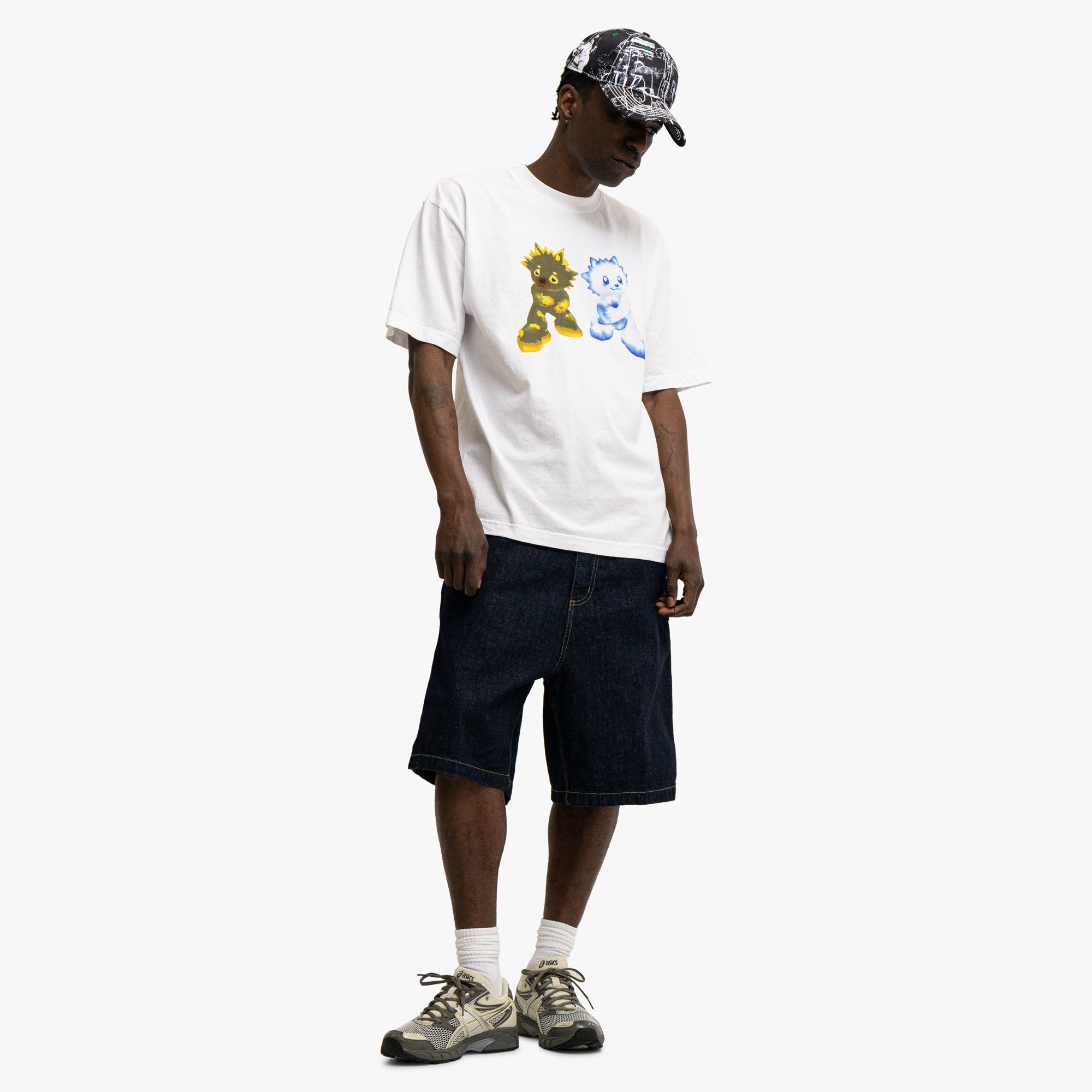 b.Eautiful x kiiro Family T-Shirt White