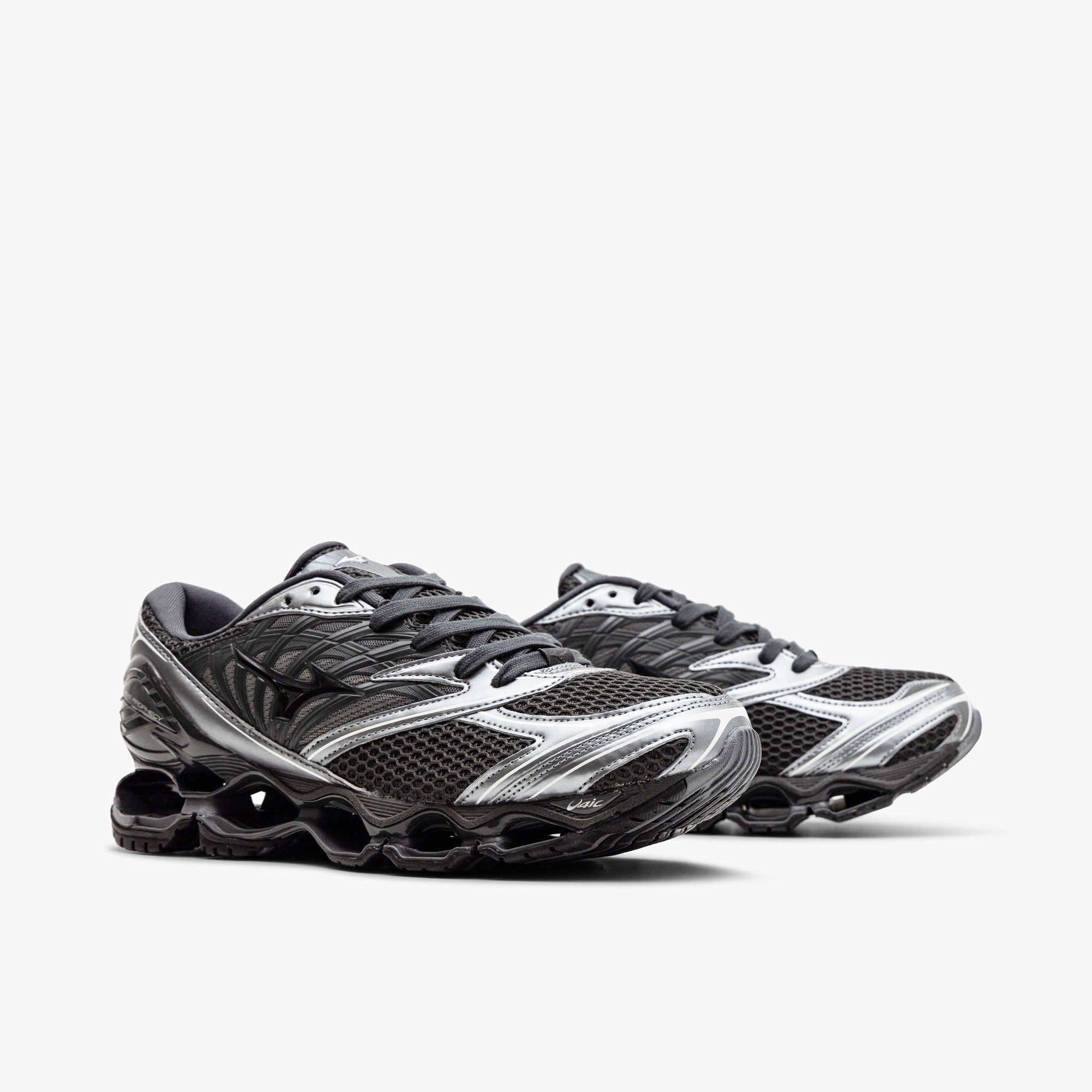Mizuno Wave Prophecy LS