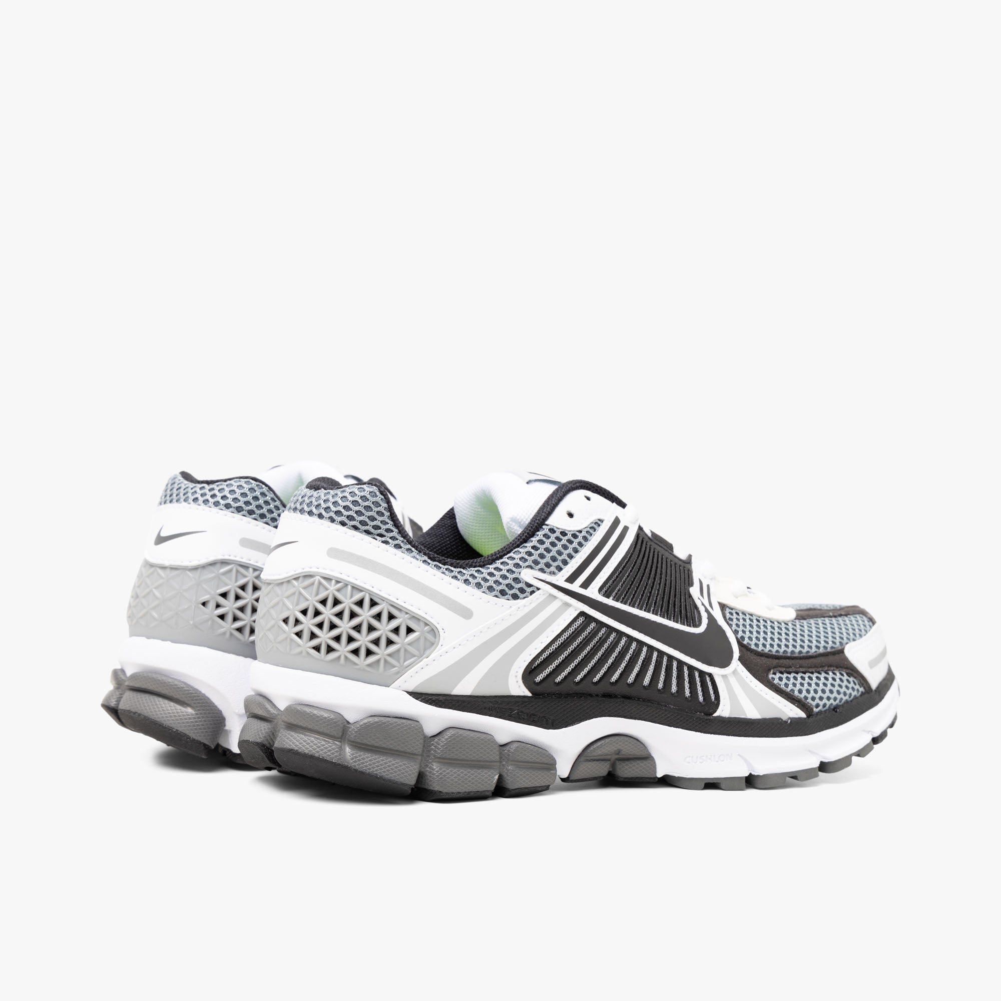 Nike Zoom Vomero 5 SE SP Dark Grey / Black - White