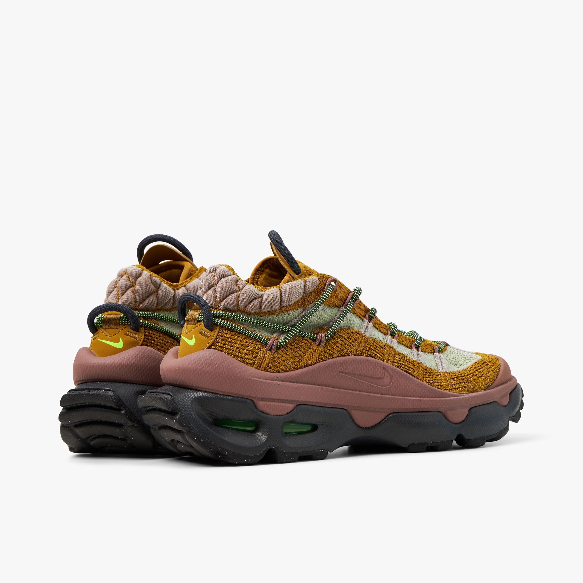 Nike Women's Air Max Flyknit Venture Bronzine / Volt - Smokey Mauve