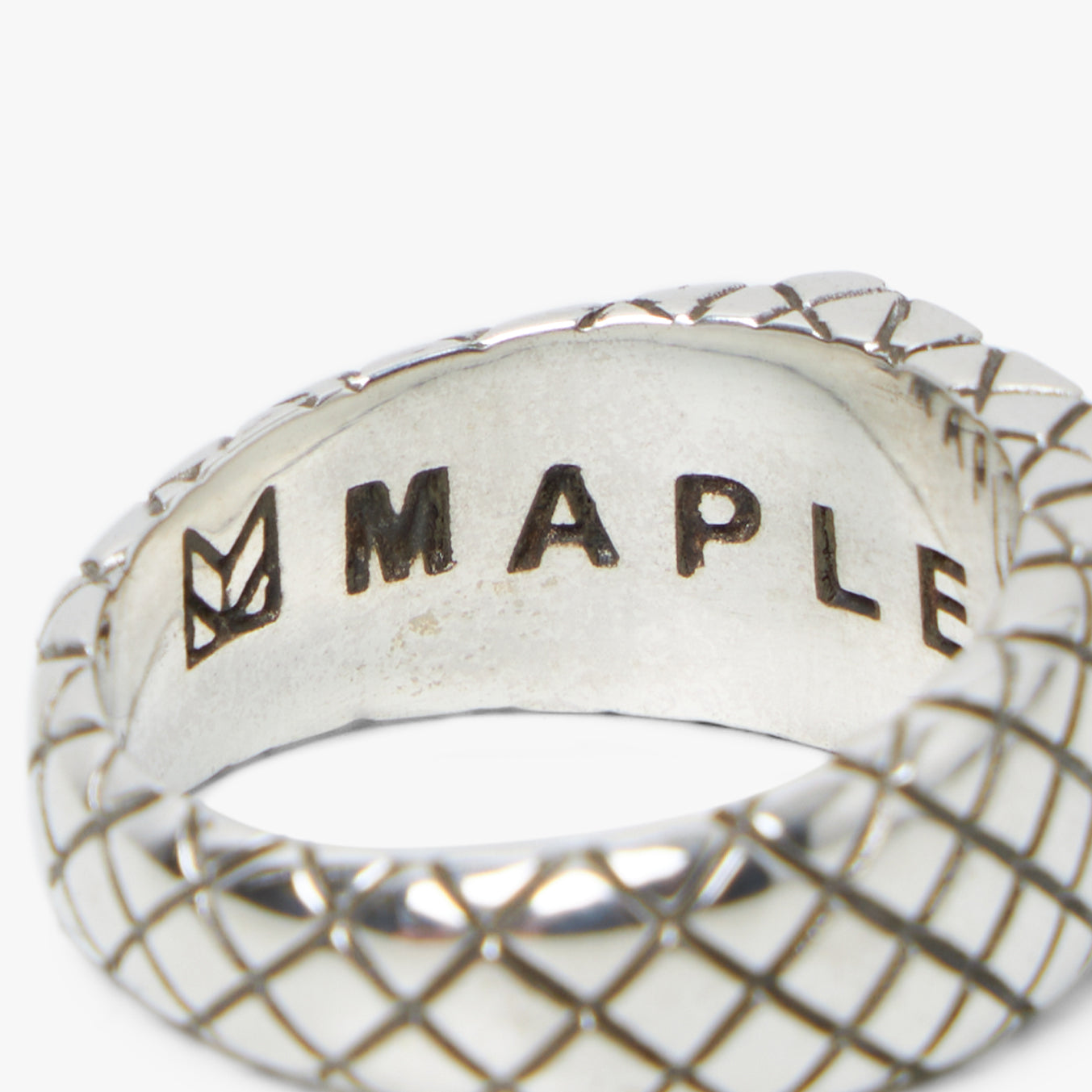 MAPLE Quilted Signet Ring / Silver .925