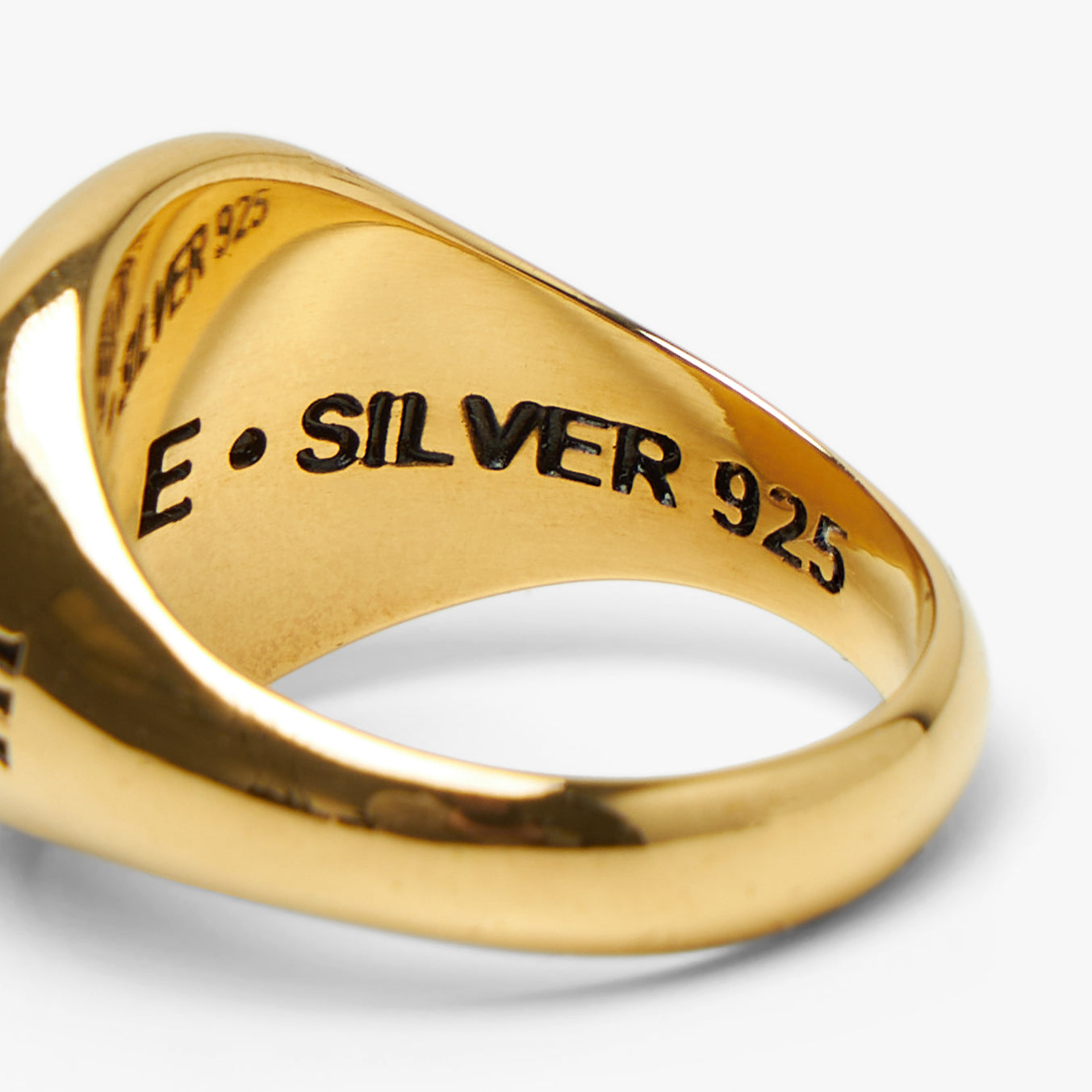 MAPLE Tubby Ring 14K Gold Plated / Mother Of Pearl
