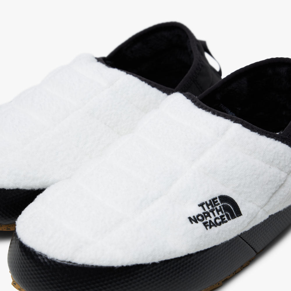 The North Face Women's ThermoBall Traction Mule V Gardenia White / TNF Black