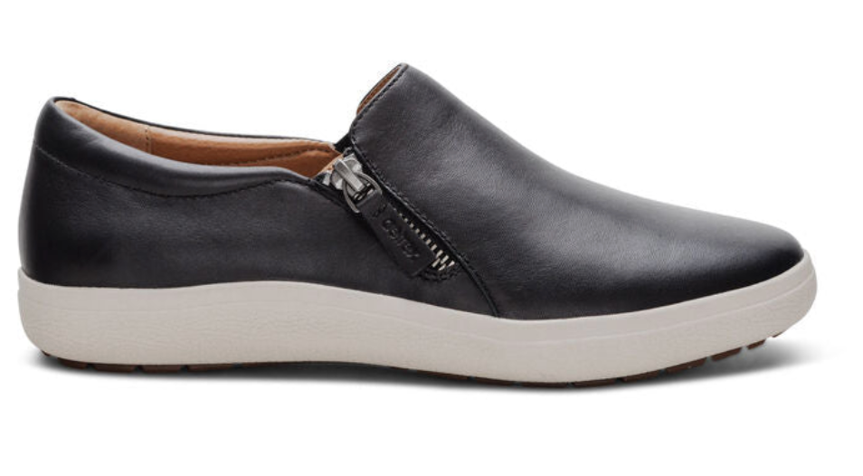 WOMEN'S AETREX JENNA SLIP-ON | BLACK