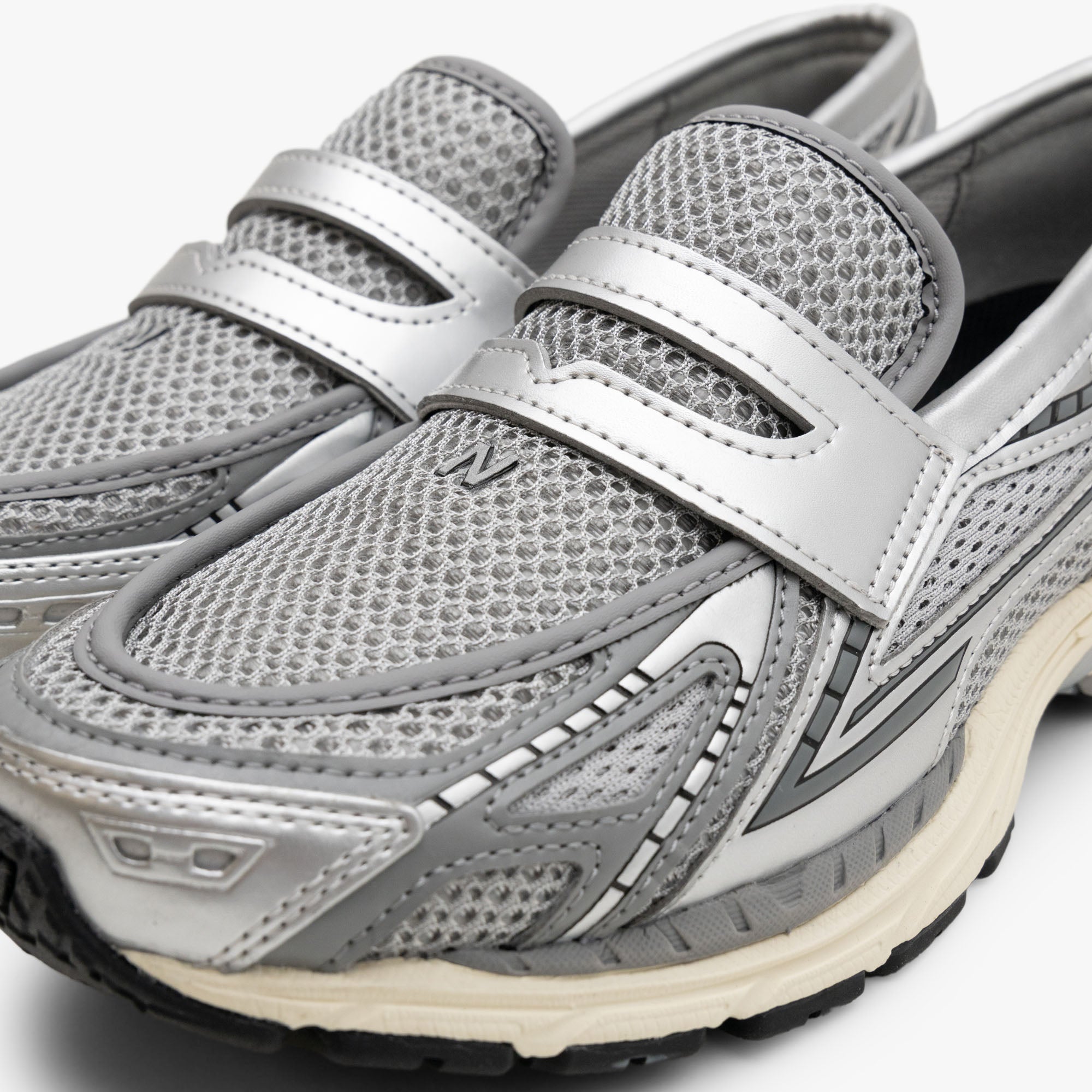 New Balance 1906 Loafer Silver / Shadow Grey - Turtledove
