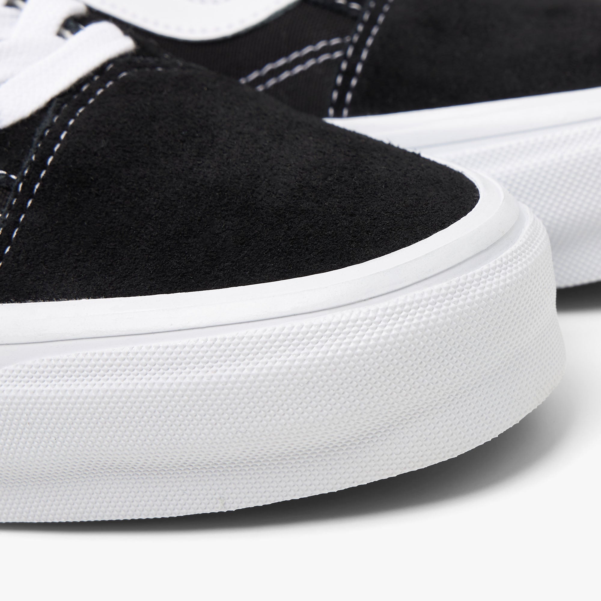 Vans Old Skool 36 LX Black / White