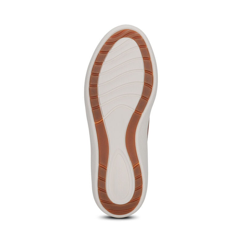 WOMEN'S AETREX JENNA SLIP-ON | BROWN