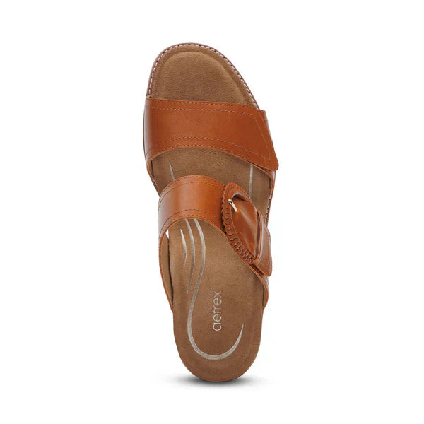 WOMEN'S AETREX TATIANA ARCH SUPPORT HEEL | COGNAC