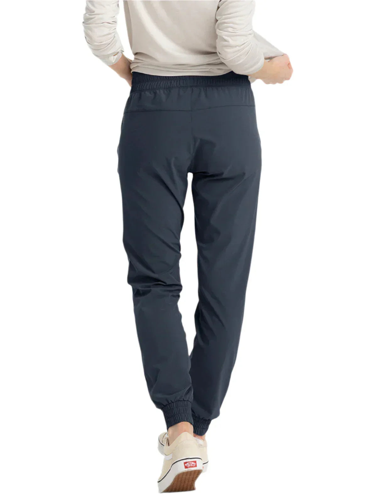 WOMEN'S FREE FLY PULL-ON BREEZE JOGGER | STORM CLOUD