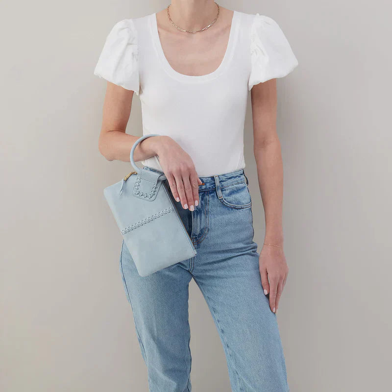 WOMEN'S HOBO SABLE WRISTLET | SKY BUFFED LEATHER