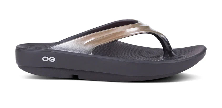 WOMEN'S OOFOS OOLALA LUXE SANDAL | LATTE