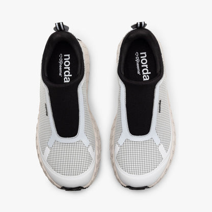 norda 003 / Ash