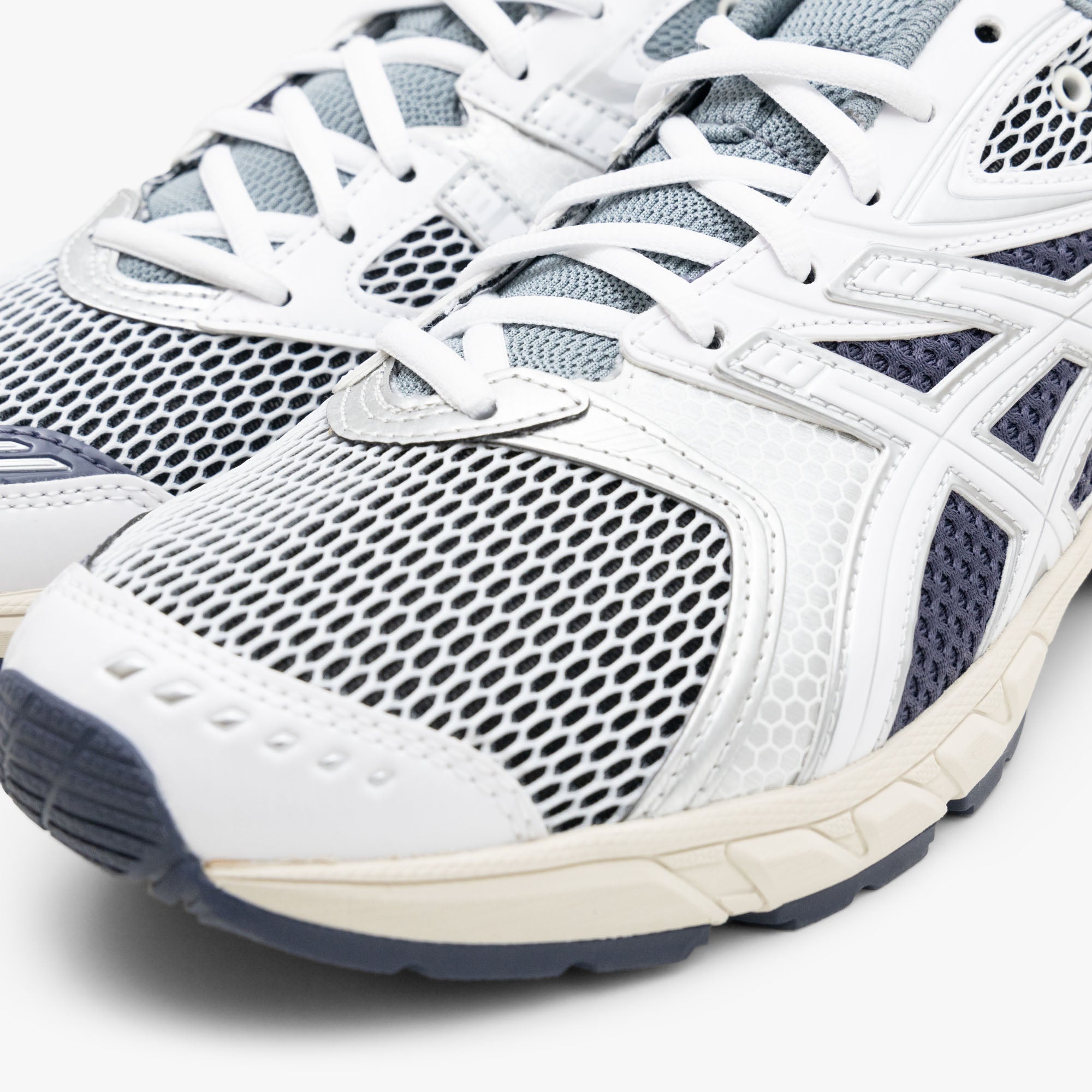 ASICS Gel-DS Trainer 14 White / Pure Silver