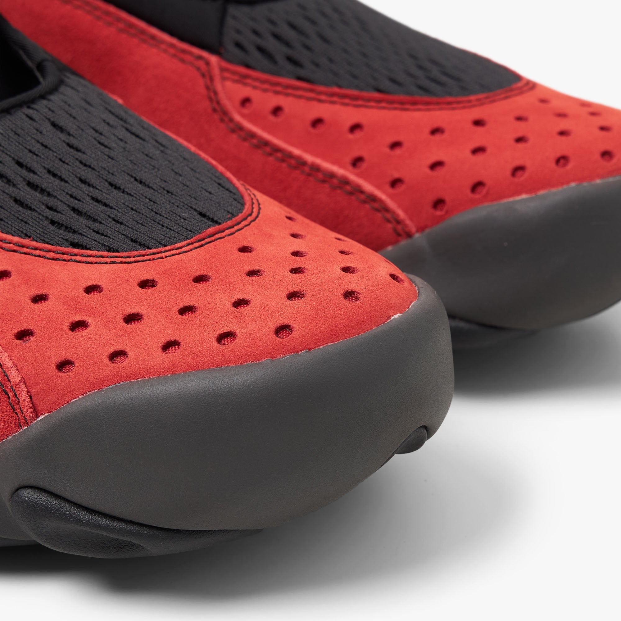 Oakley Factory Team Suede Flesh Sandal Lava / Black