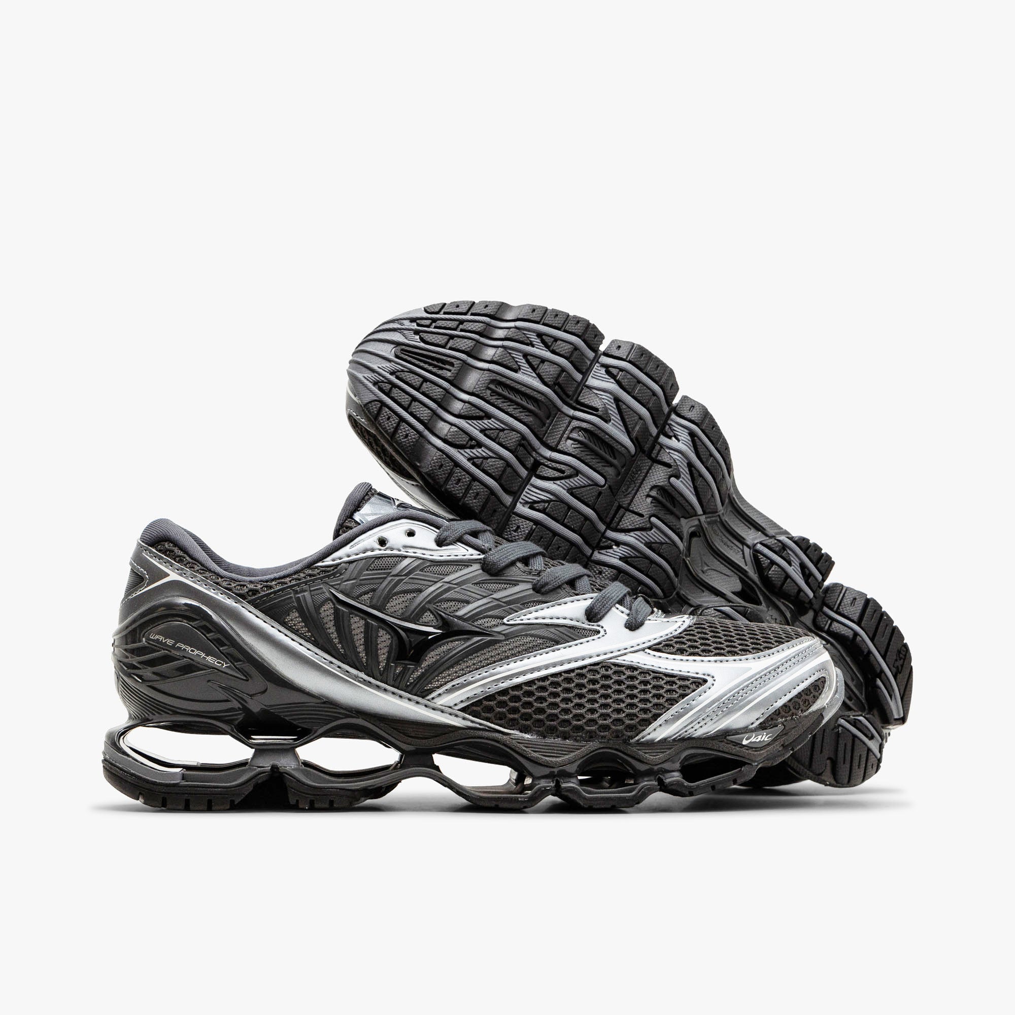 Mizuno Wave Prophecy LS