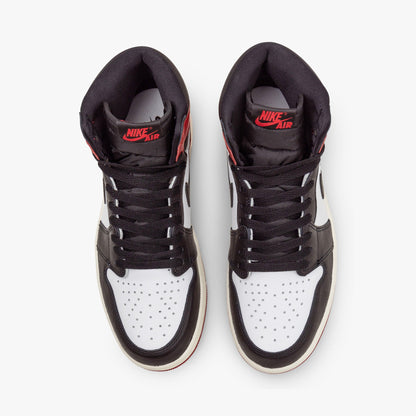 Jordan 1 Retro High OG / White / Black - Varsity Red