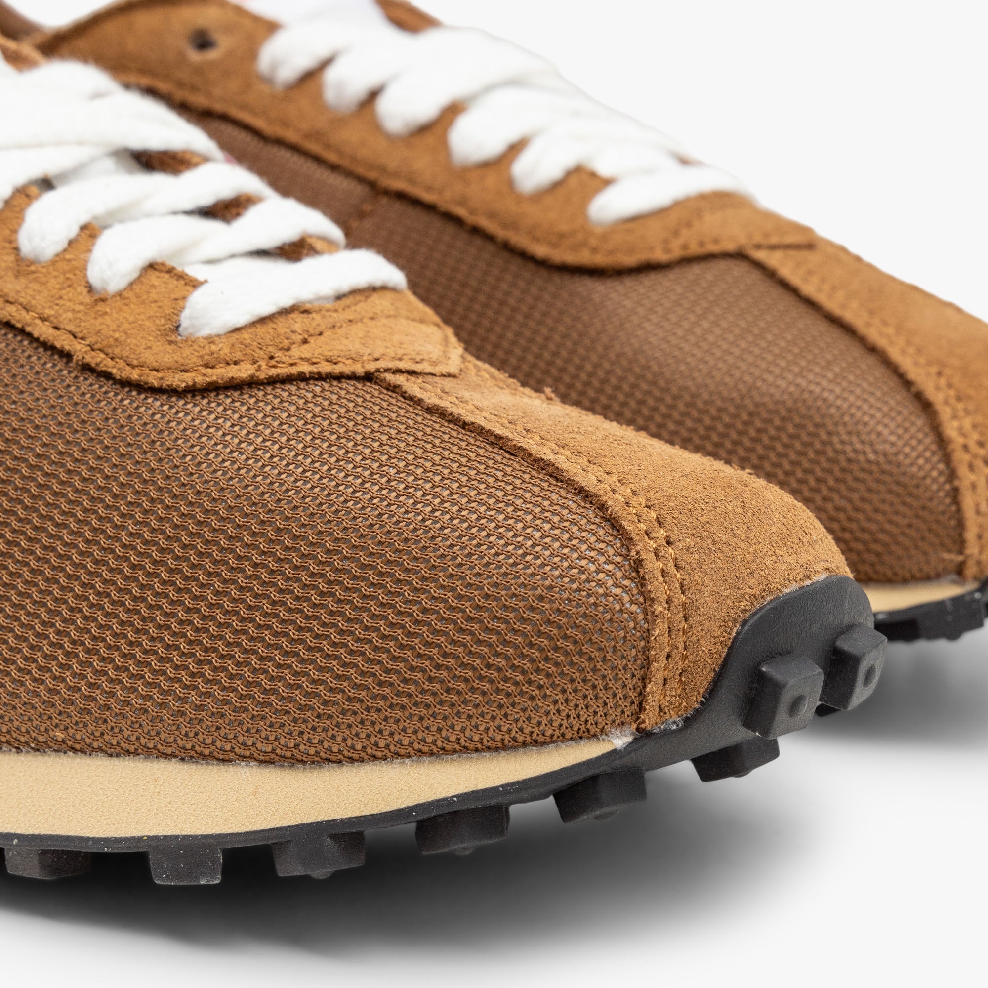 Nike LD-1000 SP / Light British Tan / Pinksicle