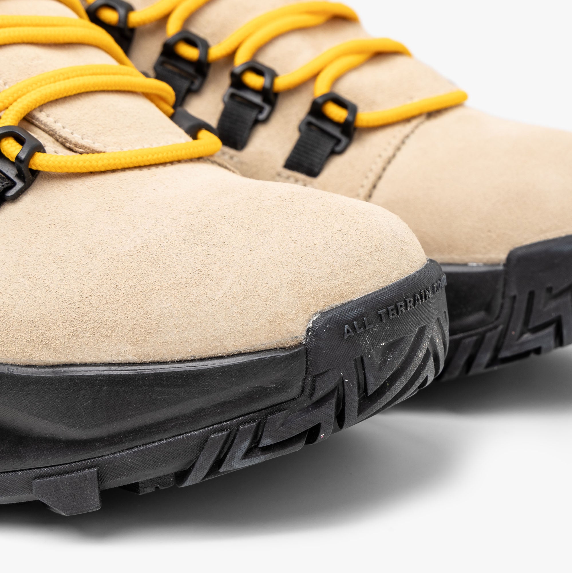 Nike Cygnal Light Orewood Brown / Navy - Black