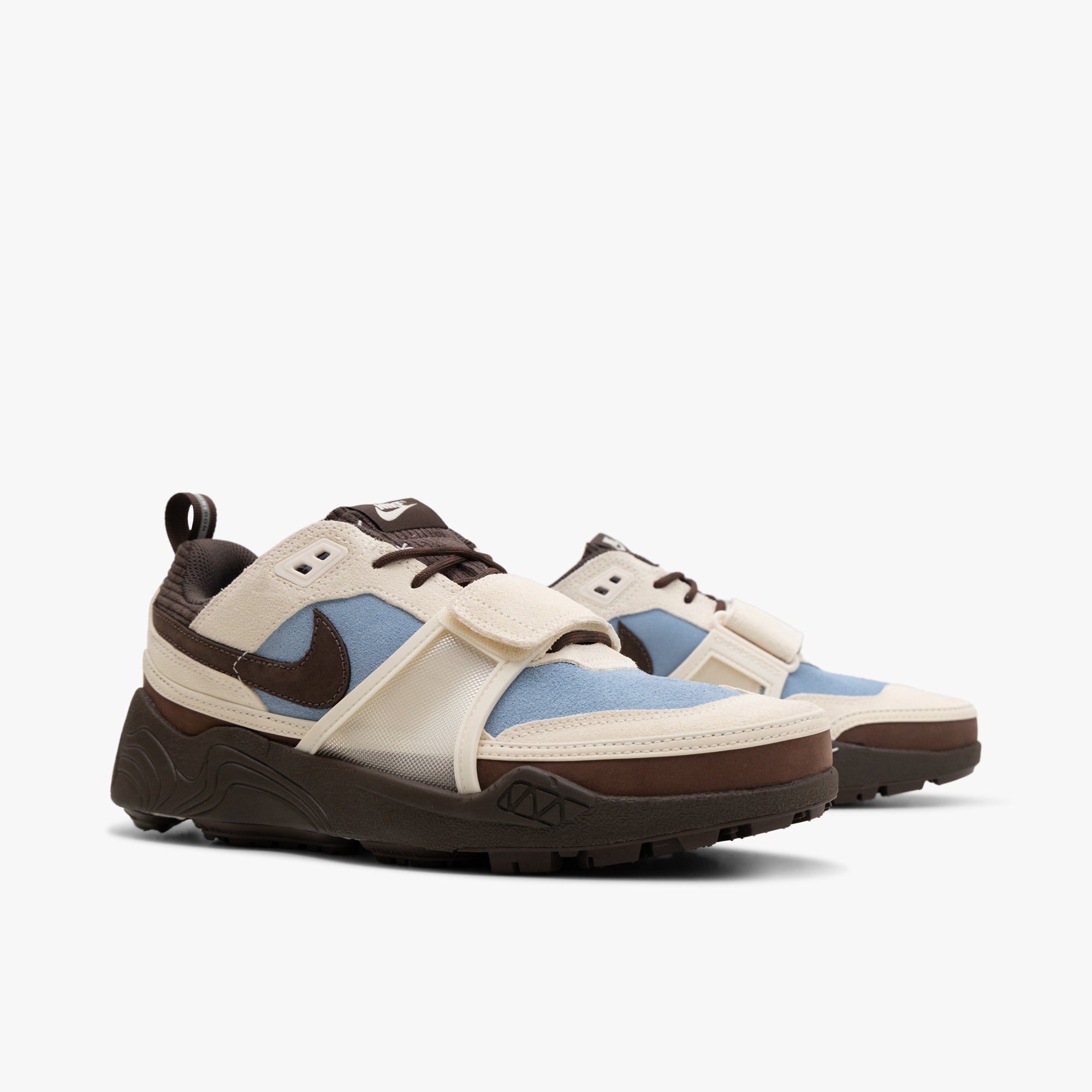 Nike x Travis Scott Zoom Field Jaxx Leche Blue / Baroque Brown - Ivory