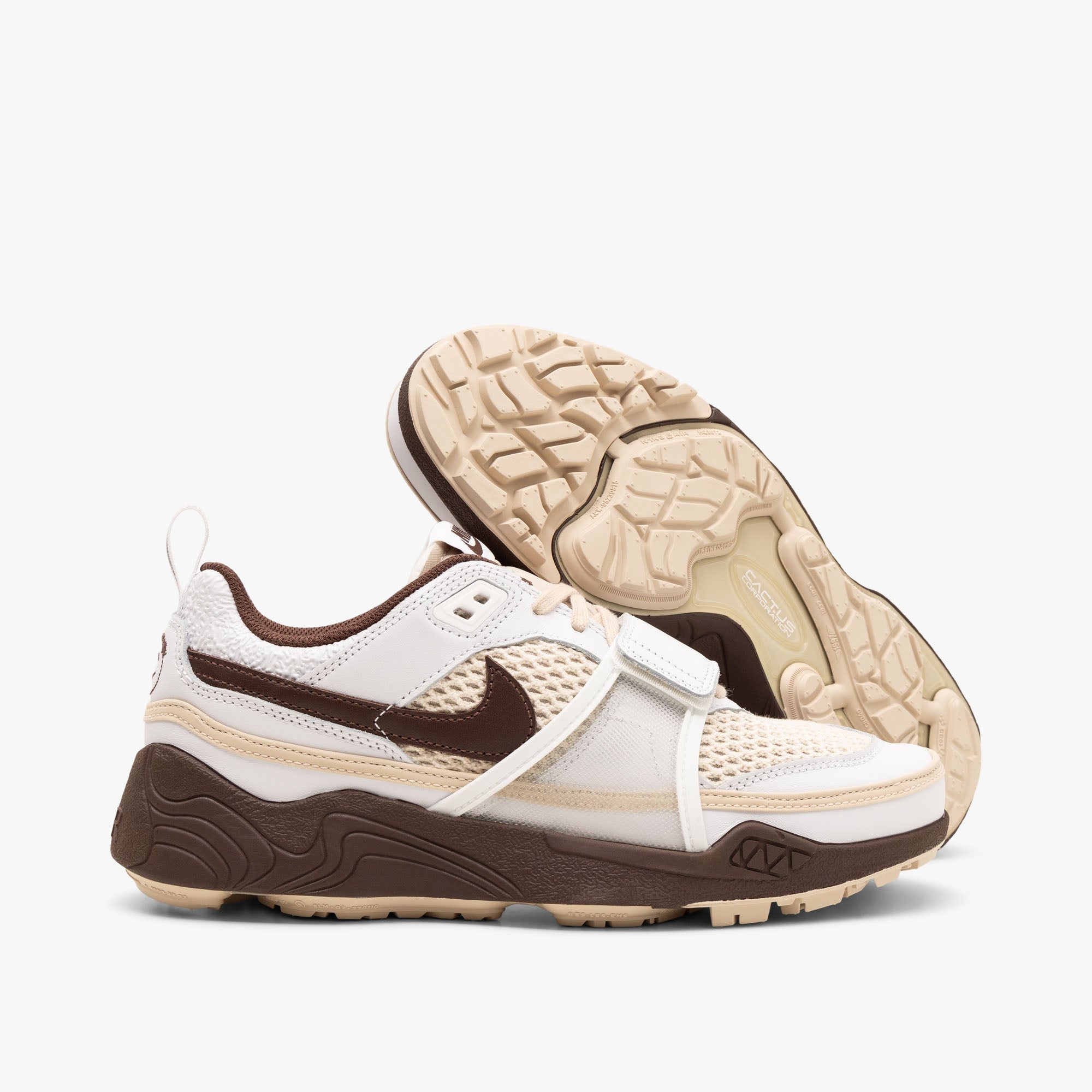 Nike x Travis Scott Zoom Field Jaxx / White / Light Chocolate - White