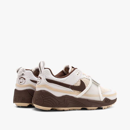 Nike x Travis Scott Zoom Field Jaxx / White / Light Chocolate - White