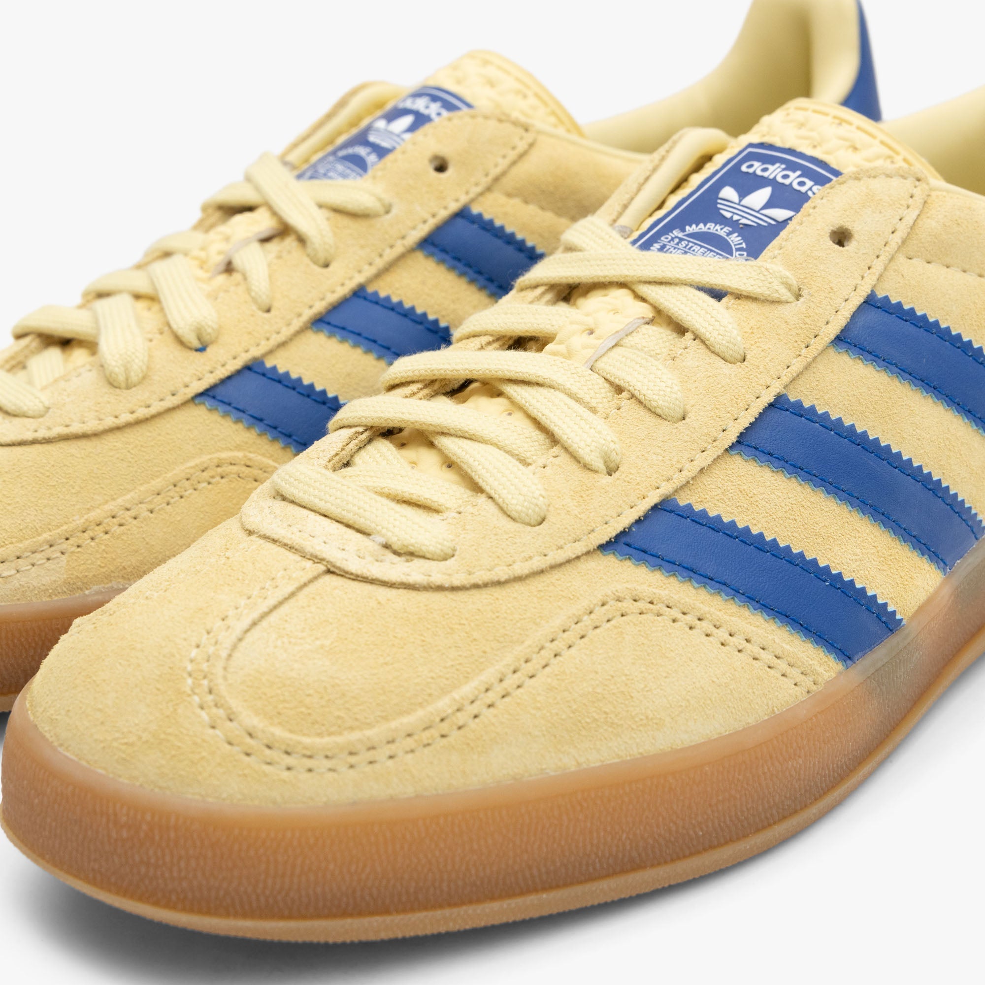 adidas Originals Gazelle Indoor Powder Yellow / Team Royal Blue - Footwear White