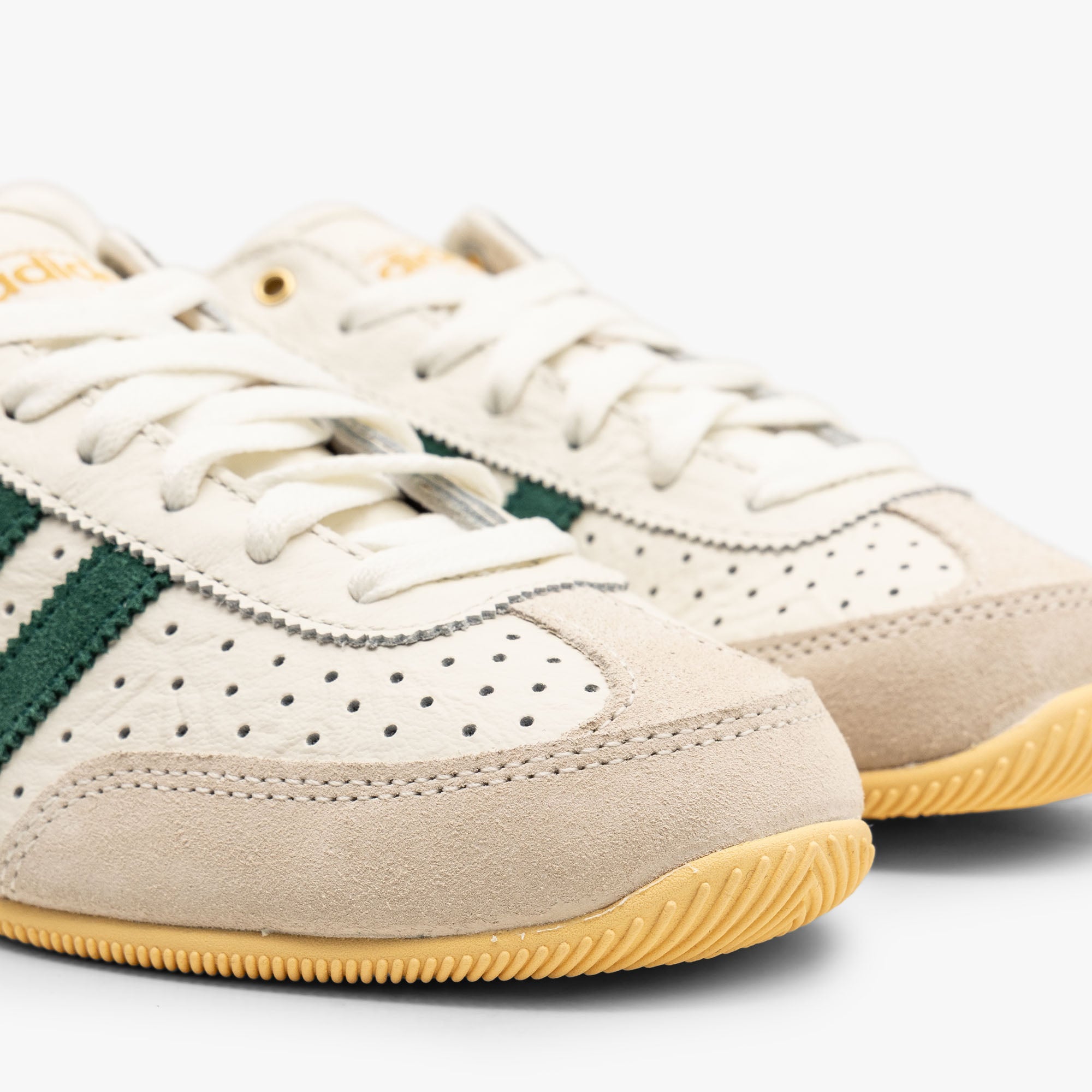 adidas Originals Women's Japan Off White / Collegiate Green