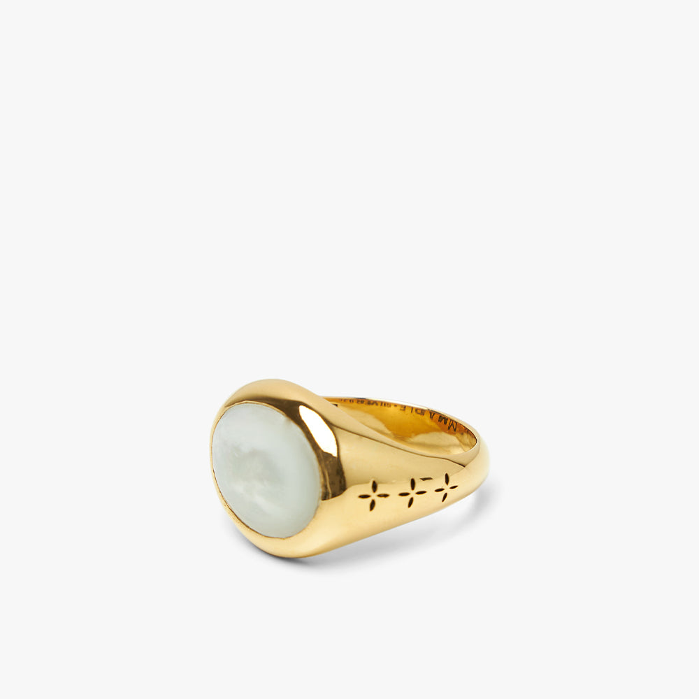MAPLE Tubby Ring 14K Gold Plated / Mother Of Pearl