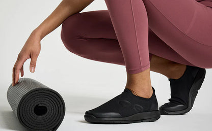 WOMEN'S OOFOS OOMG SPORT LOW SHOE | BLACK