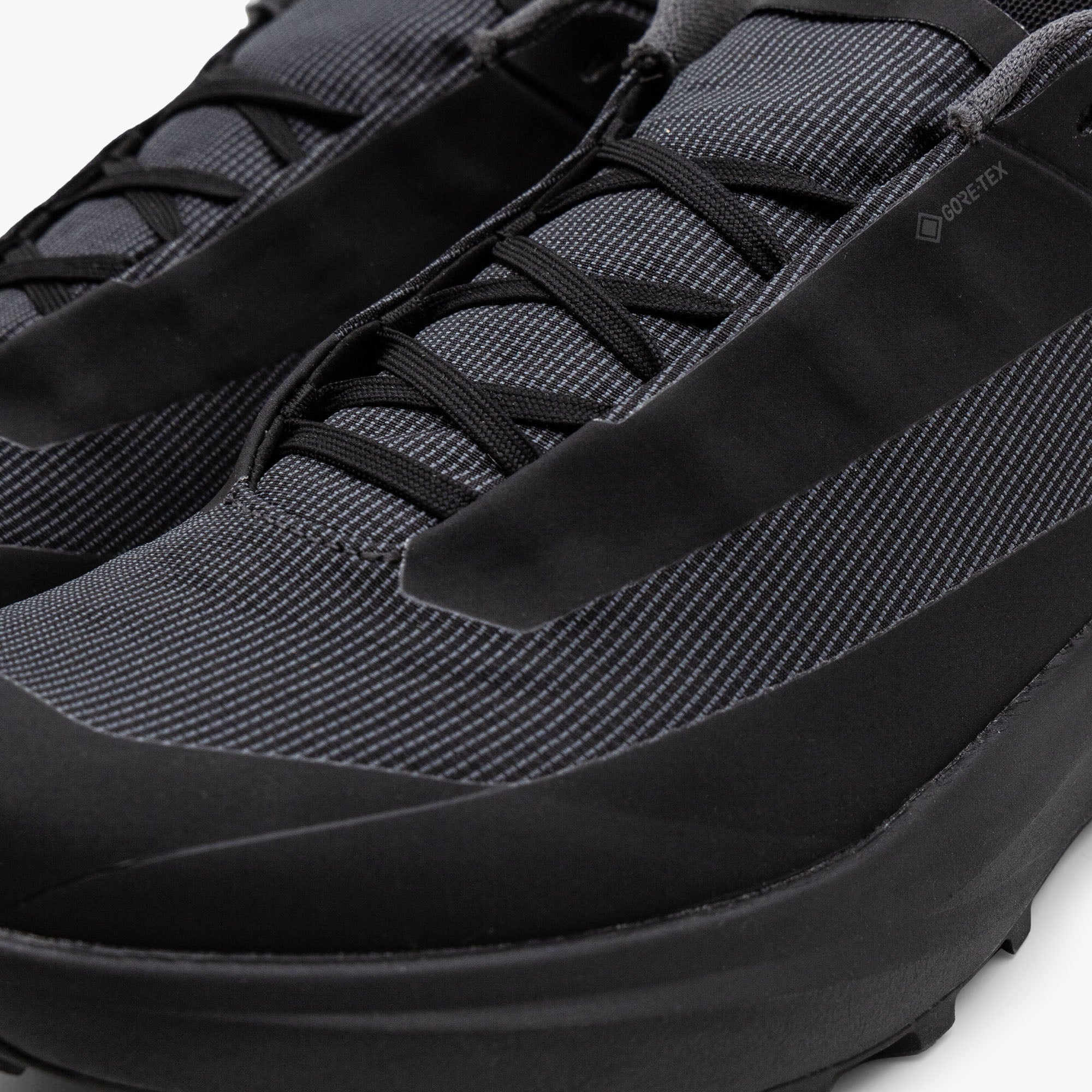 Arc'teryx Norvan LD 4 GORE-TEX Black / Black