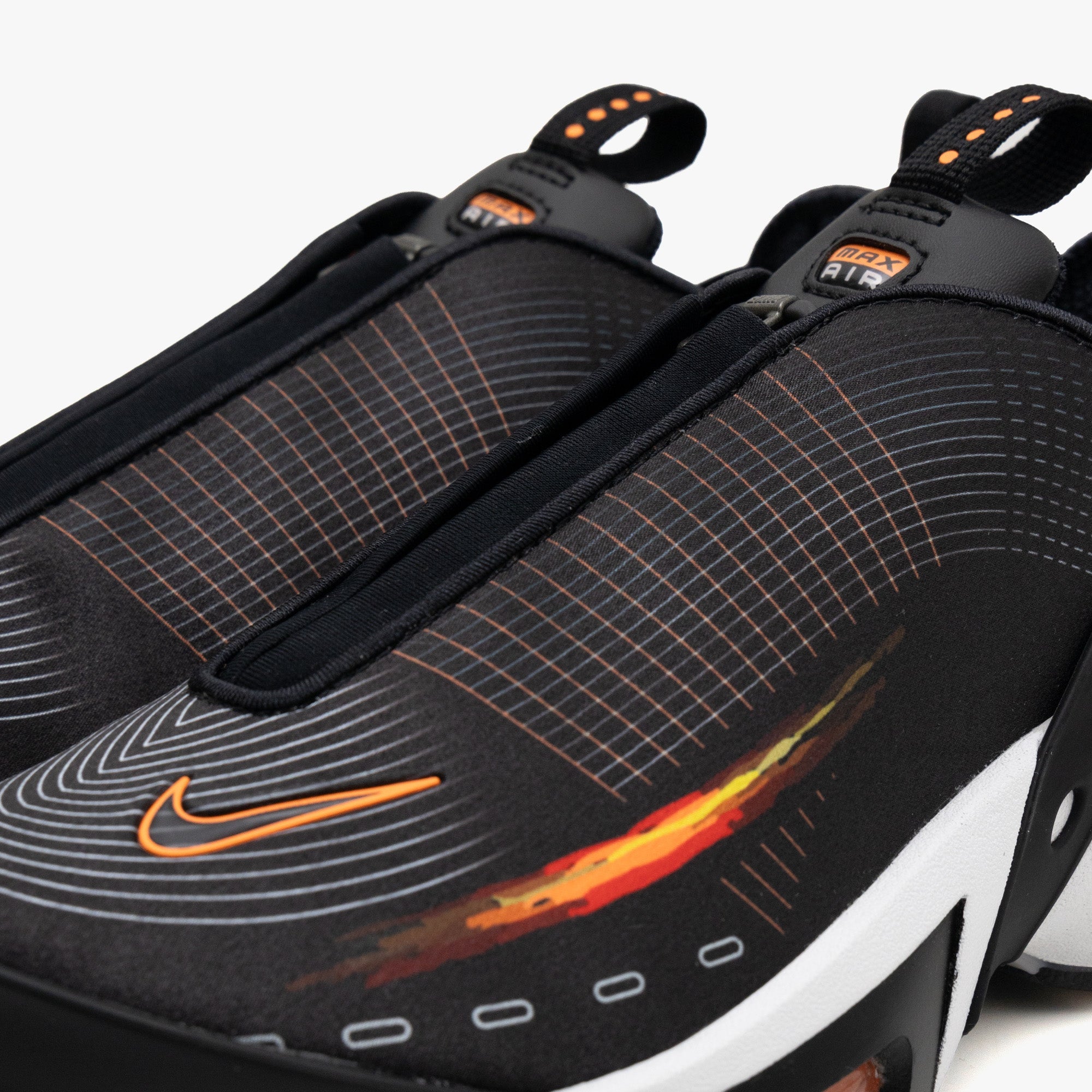 Nike Women's Air Max Craze Black / Bright Citrus - White