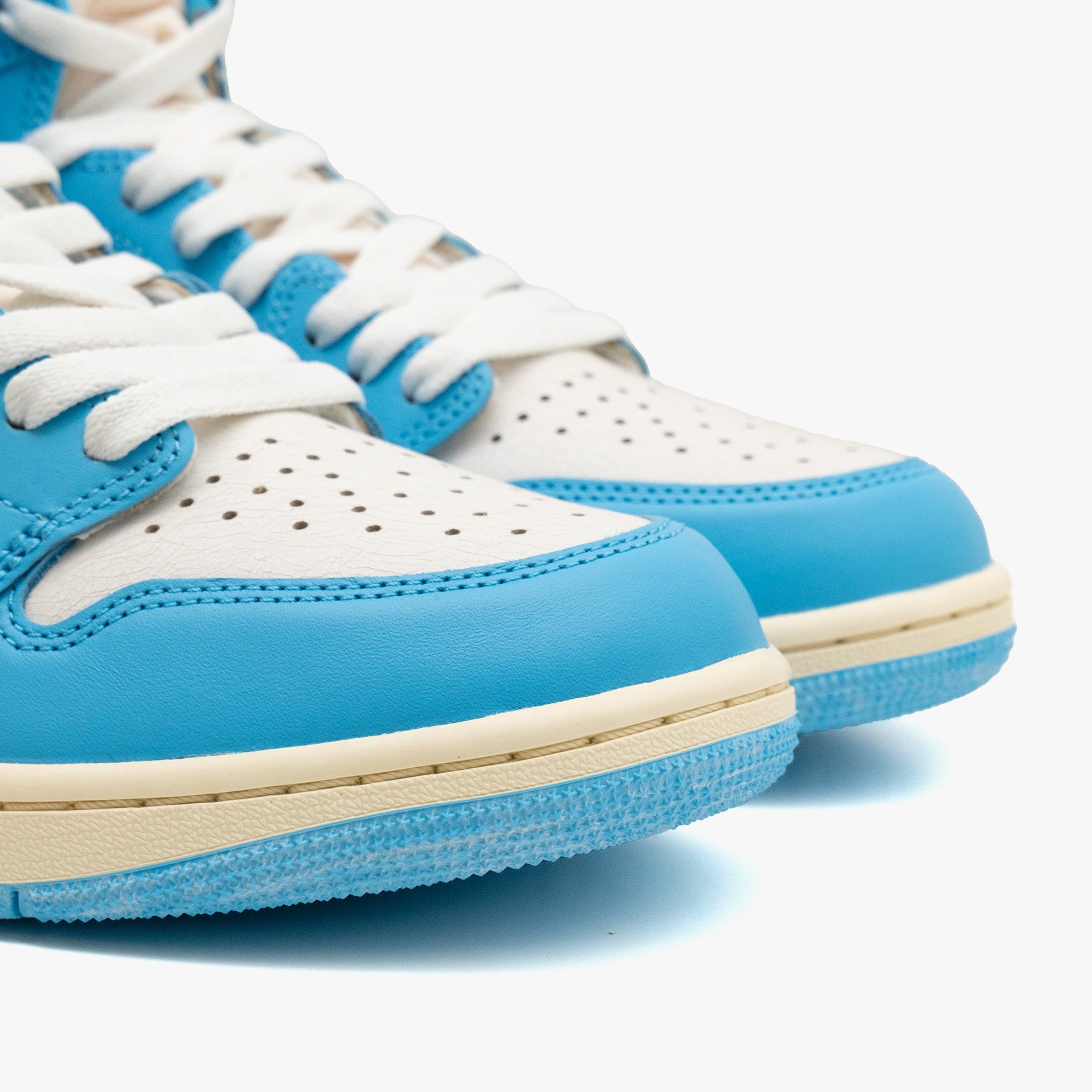 Jordan 1 Retro High OG Dark Powder Blue / Sail