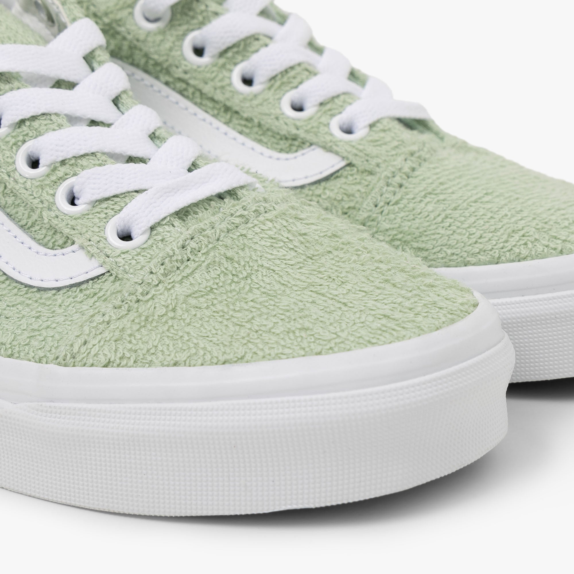 Vans Women's Old Skool Terry Cloth / Spray
