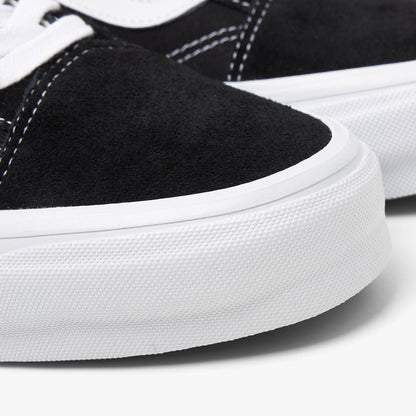 Vans Old Skool 36 LX Black / White