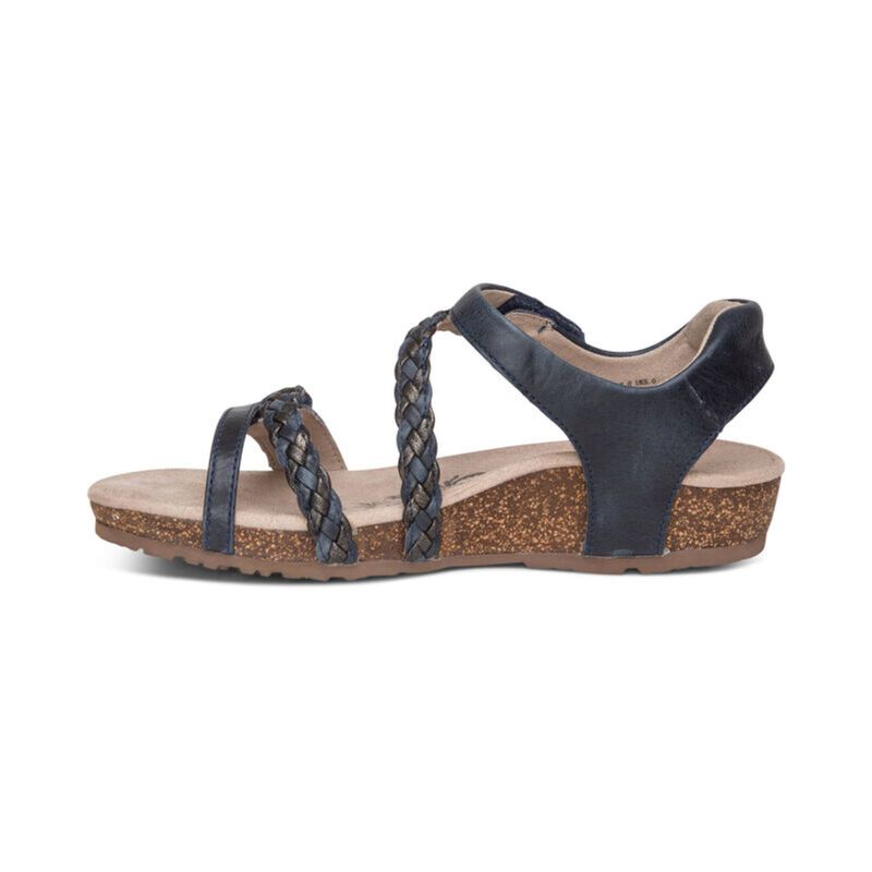 WOMEN'S AETREX JILLIAN BRAIDED QUARTER STRAP SANDAL | NAVY