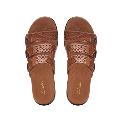 WOMEN'S CLARKS KITLY WALK SANDAL | TAN