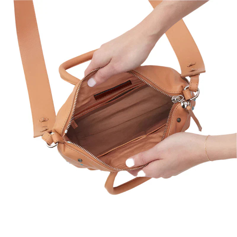WOMEN'S HOBO MAGGIE CROSSBODY | DOE SMOOTH LEATHER