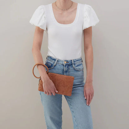 WOMEN'S HOBO SABLE WRISTLET | SADDLE TOOLED EMBOSSED LEATHER
