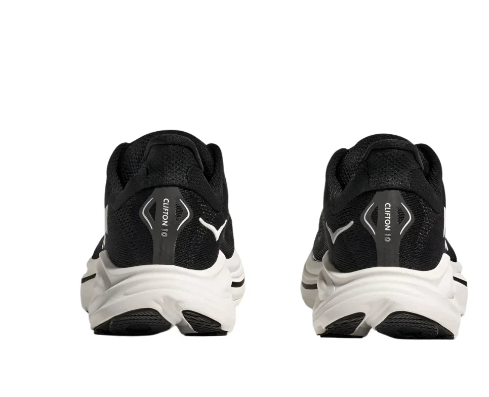 WOMEN'S HOKA CLIFTON 10 | BLACK / WHITE