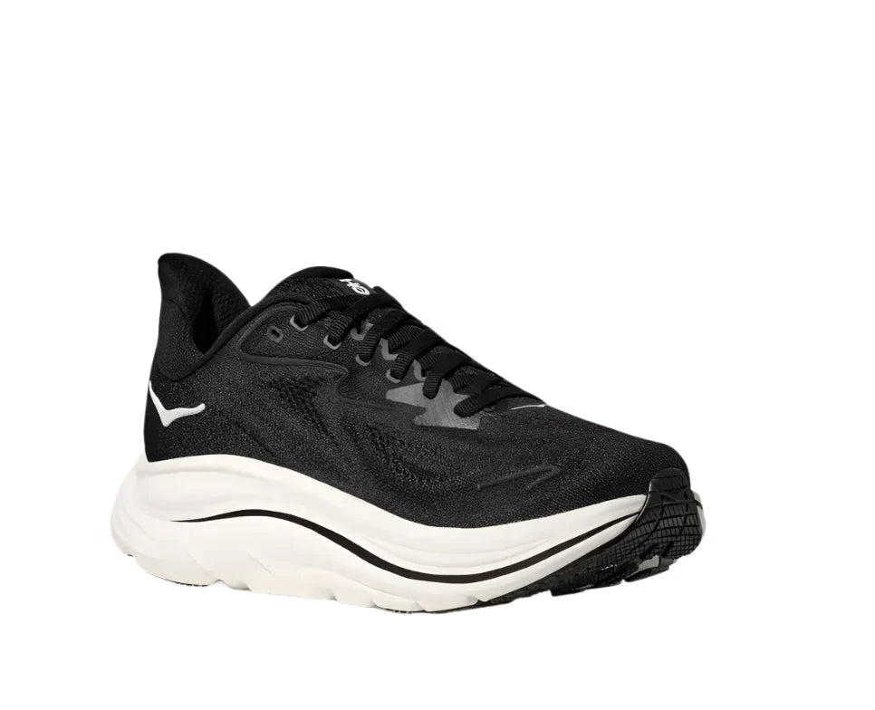WOMEN'S HOKA CLIFTON 10 | BLACK / WHITE