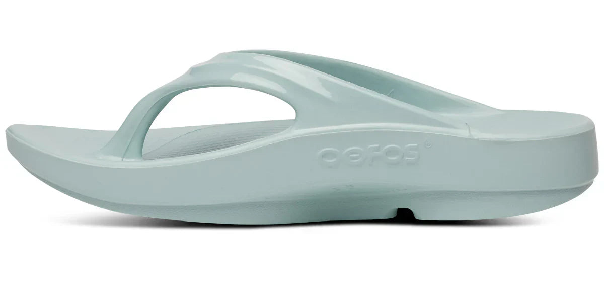 WOMEN'S OOFOS OOLALA SANDAL | MIST