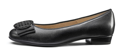 WOMEN'S ARA BAMBI FLAT | BLACK LEATHER